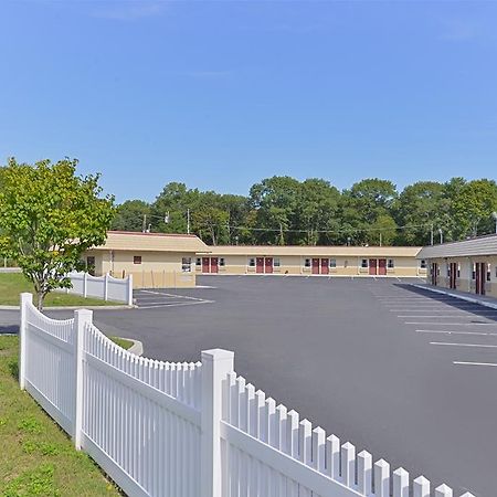 อเมริกัส เบสต์ แวลู อินน์ พอร์ต เจฟเฟอร์สัน สเตชัน ลองไอแลนด์ Port Jefferson Station ภายนอก รูปภาพ